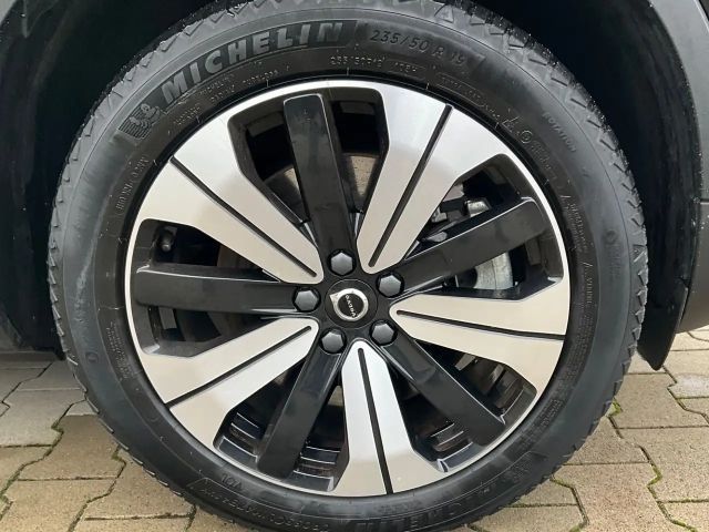 Volvo XC40 AWD Core Recharge