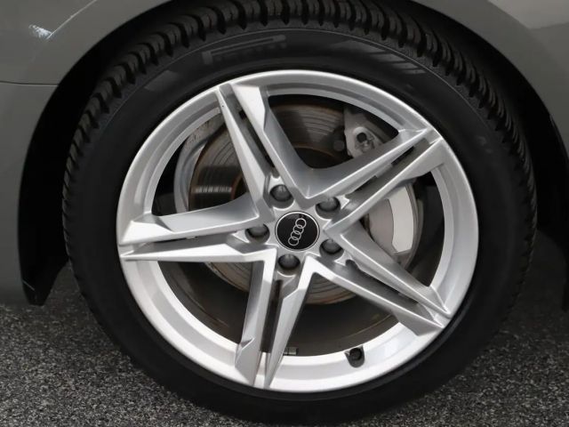 Audi A4 40 TDI Quattro S-Line