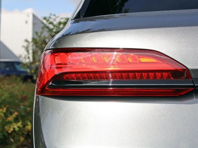 Audi Q7 50 TDI Quattro S-Line