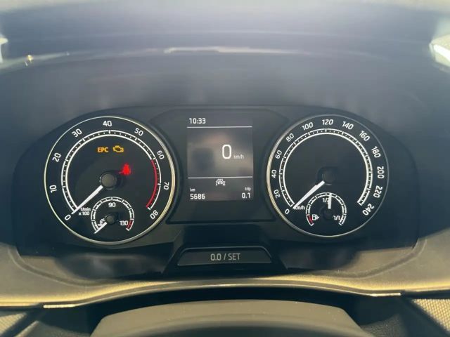 Skoda Fabia 1.0 MPI Essence ABS Fahrerairbag ESP SERVO