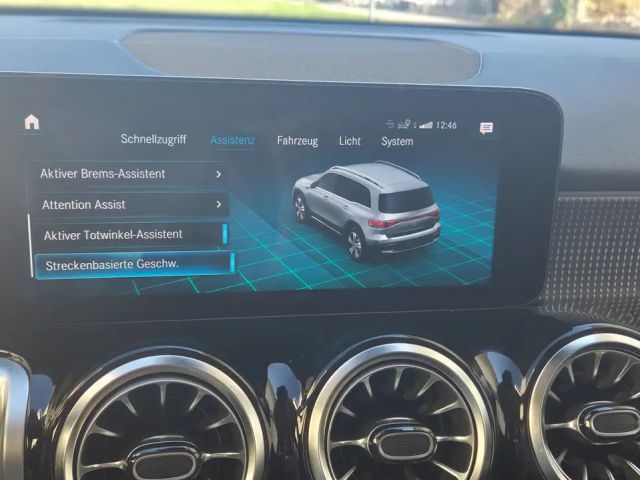 Mercedes-Benz EQB 300