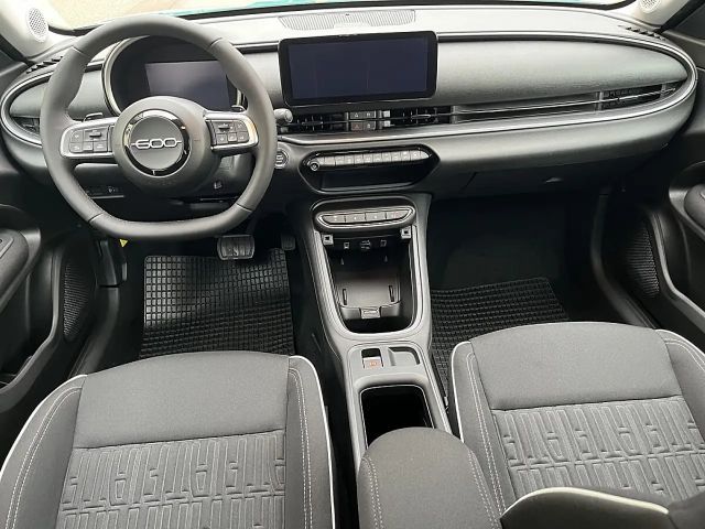 Fiat 600e Hybrid mHEV 110 6-Gang eDCT Business