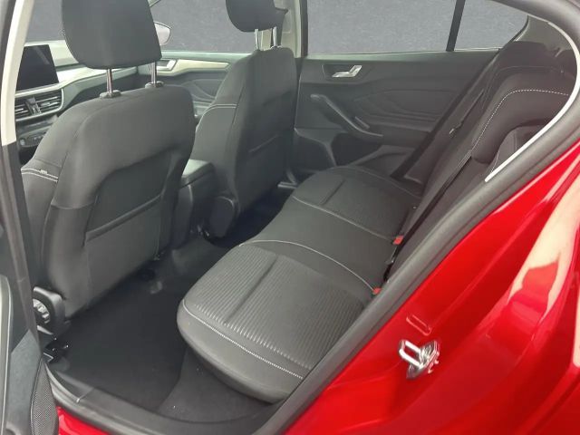 Ford Focus EcoBoost Titanium