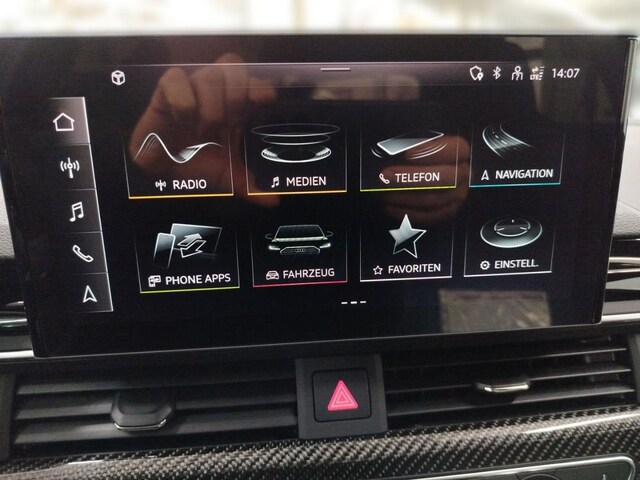 Audi A4 40 TFSI Avant S-Line S-Tronic