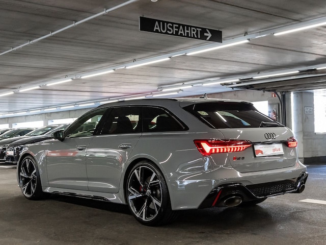 Audi RS6 Avant Quattro