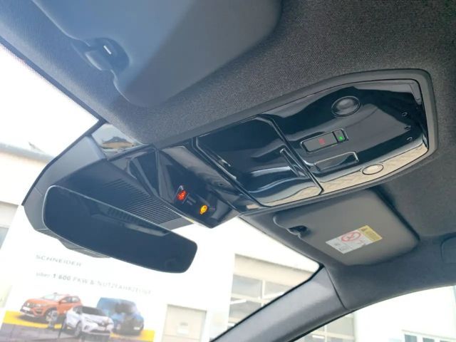 Renault Espace Hybrid Iconic