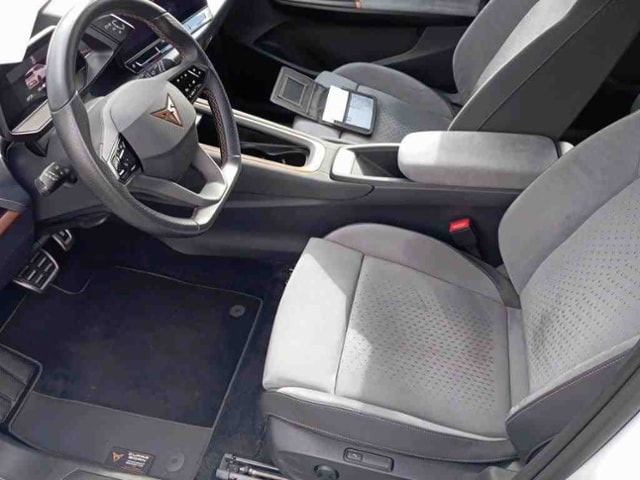 Cupra Born 62 kWh +WÄPU +BEATS +SCHALE +LED +ACC +19" +RKAM +NAVI