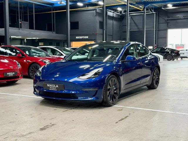 Tesla Model 3 Performance