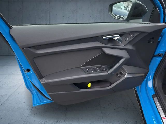 Audi A3 45 TFSI Hybride S-Line Sedan