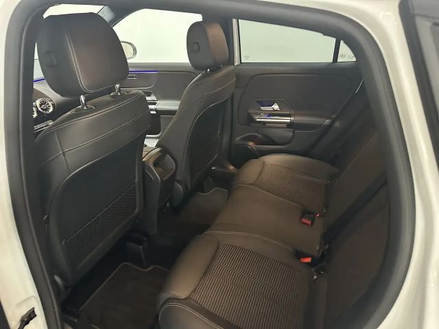 Mercedes-Benz GLA 200 Progressive