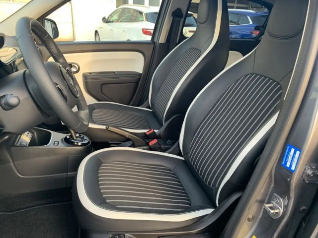 Renault Twingo E-Tech Techno