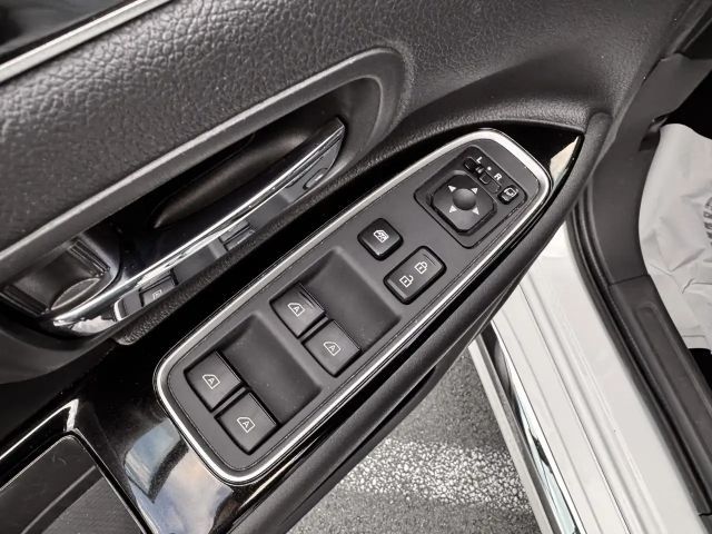 Mitsubishi Outlander 4WD PHEV