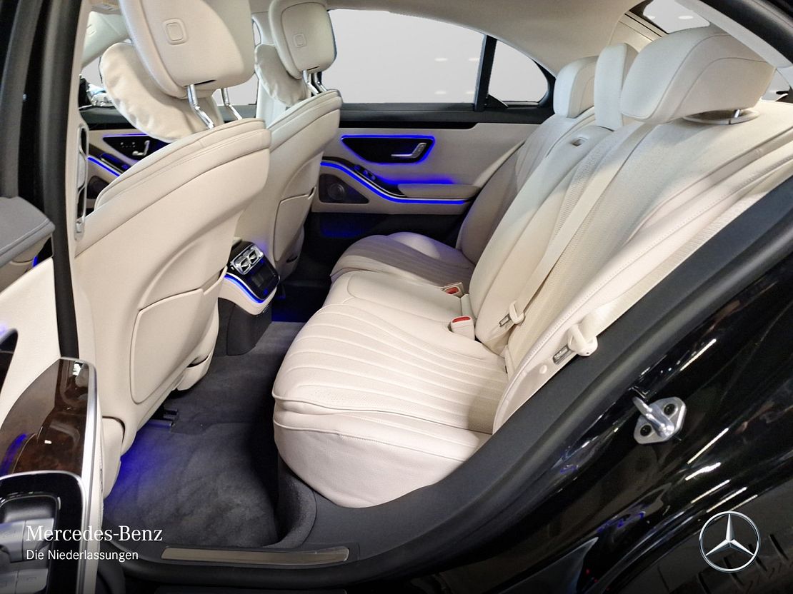 Mercedes-Benz S 500 4MATIC Sedan