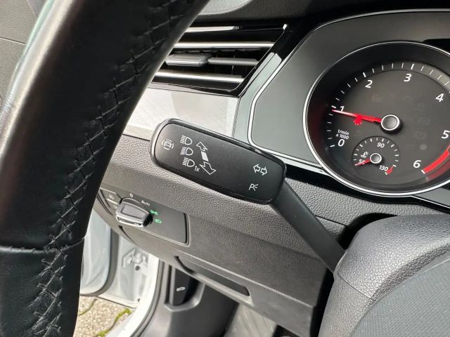 Volkswagen Passat Business DSG Variant