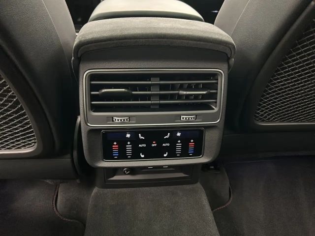 Audi RS Q8 *Keramik*305 km/h*B&O*HUD*Pano*Standh*Matri