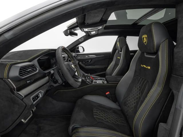 Lamborghini Urus Performante