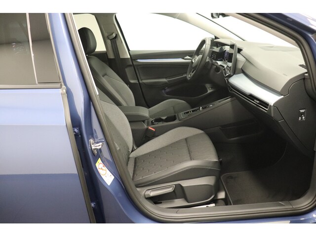 Volkswagen Golf 1.5 eTSI DSG Variant