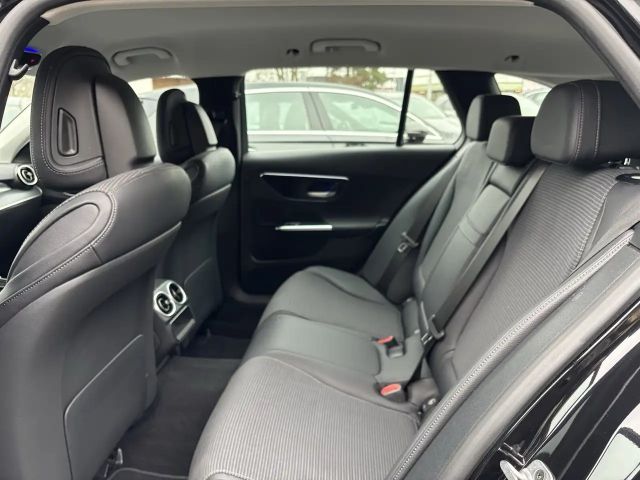 Mercedes-Benz C 180 AVANTGARDE Estate