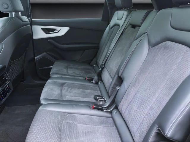 Audi Q7 55 TFSI Quattro S-Line