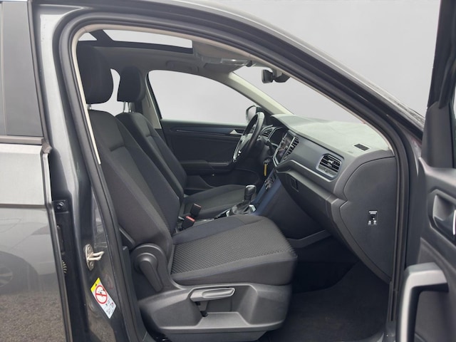 Volkswagen T-Roc 1.5 TSI DSG R-Line