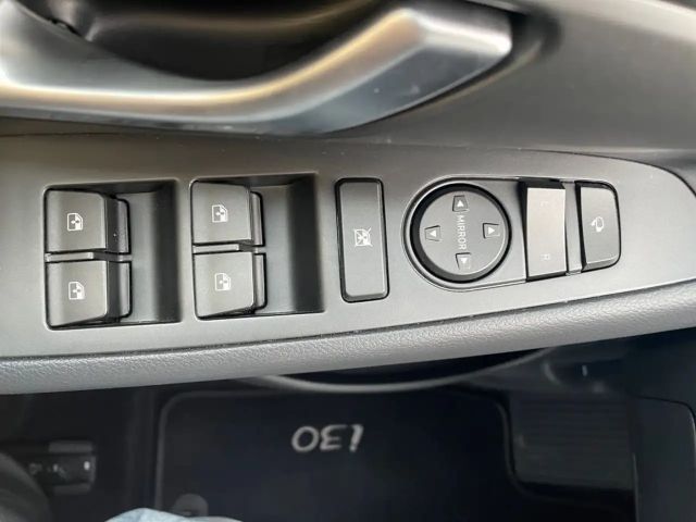 Hyundai i30 Advantage Hybrid T-GDi