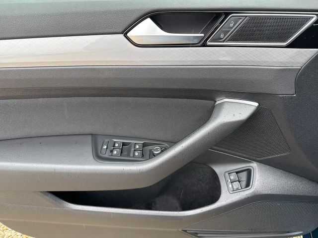 Volkswagen Passat GTE Variant