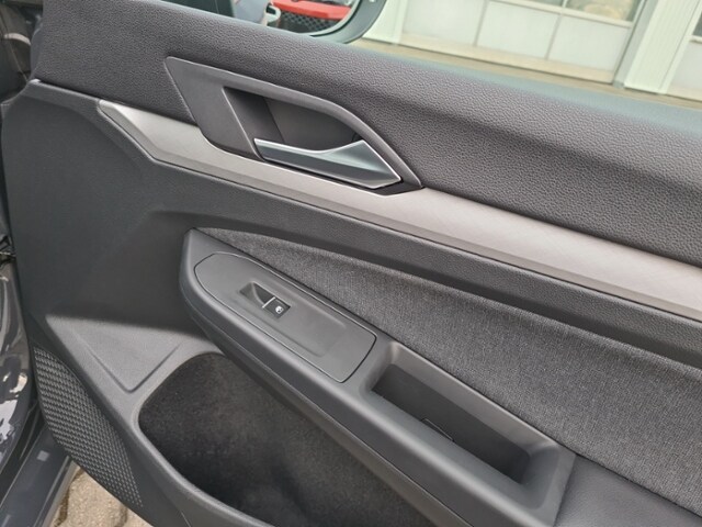 Volkswagen Golf 1.0 TSI Life