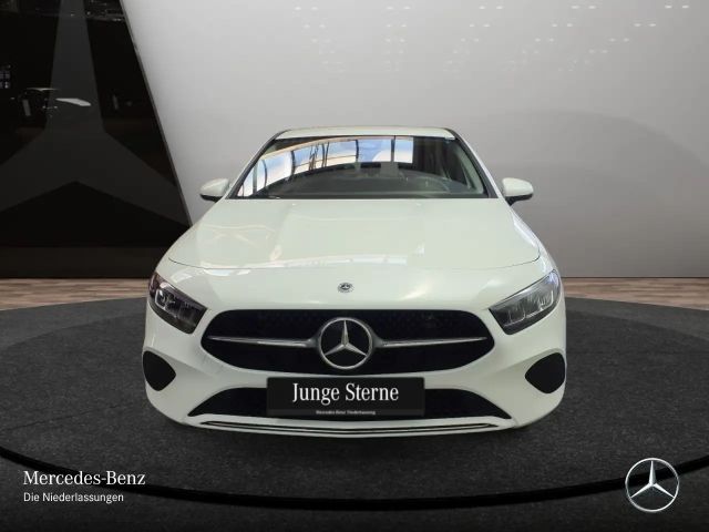 Mercedes-Benz A 200 Progressive