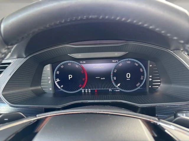 Skoda Superb 2.0 TDI Combi Style Style