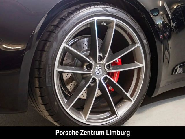 Porsche 992 4S Carrera Coupé