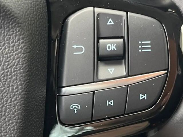 Ford Puma EcoBoost Titanium