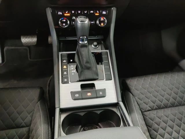 Skoda Superb 1.4 TSI Ambition Combi iV