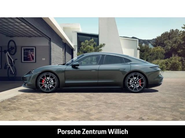 Porsche Taycan 4S