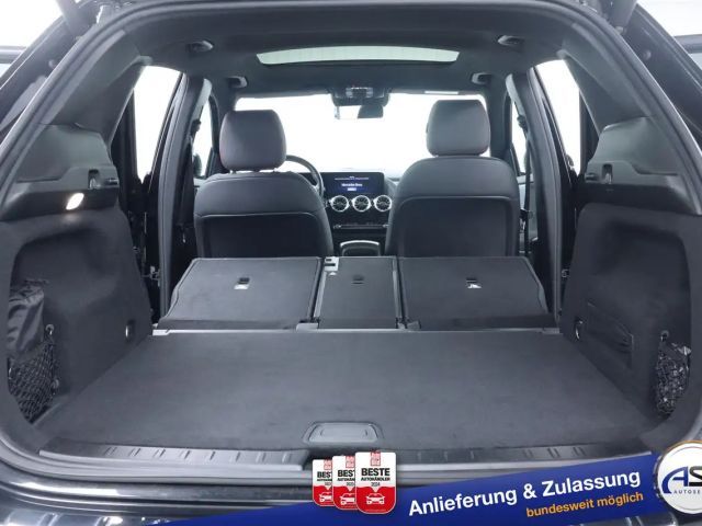 Mercedes-Benz GLA 250 4MATIC AMG Line