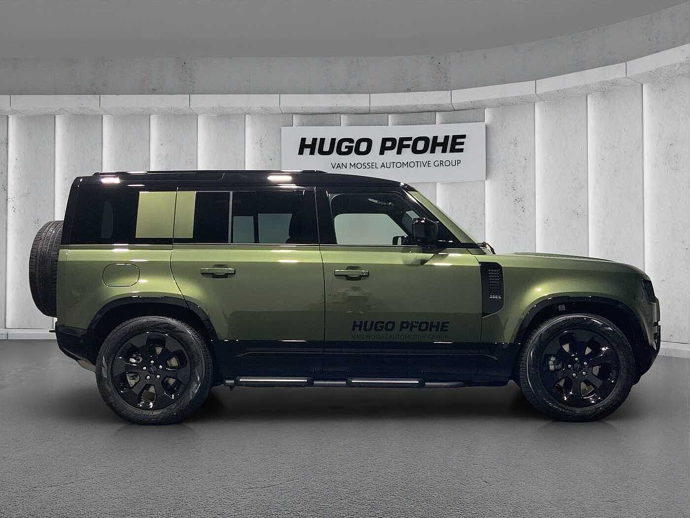 Land Rover Defender 110 Dynamic SE