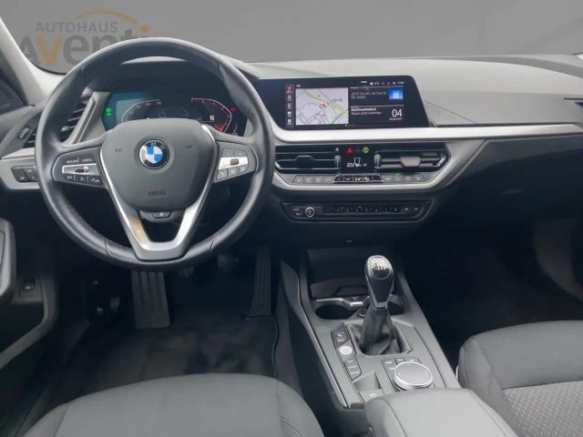 BMW 118 118i Advantage pakket Sedan
