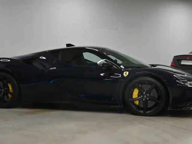 Ferrari SF90 Stradale