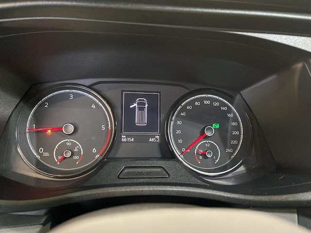 Volkswagen Caravelle 2.0 TDI Comfortline T6