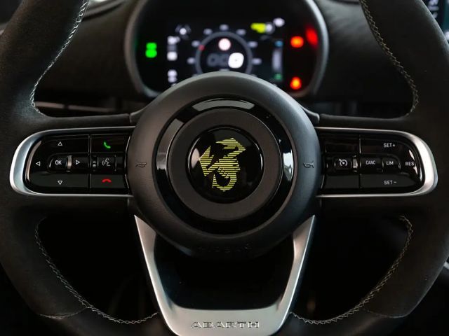 Abarth 500e Scorpionissima