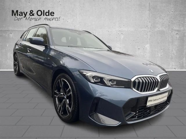 BMW 330 330i M-Sport xDrive