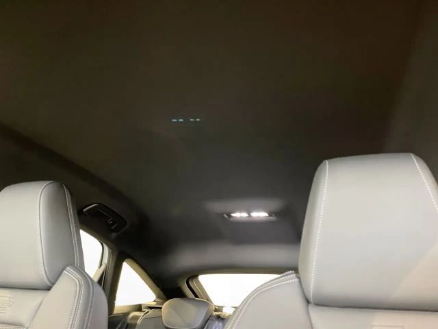 Audi Q4 e-tron S-Line