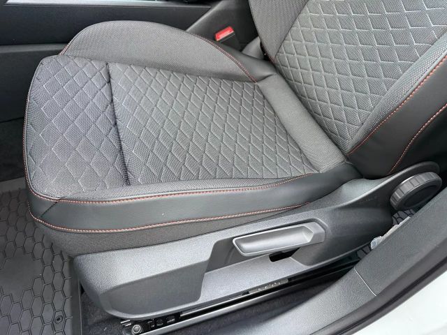 Seat Leon 1.5 TSI Black FR-lijn