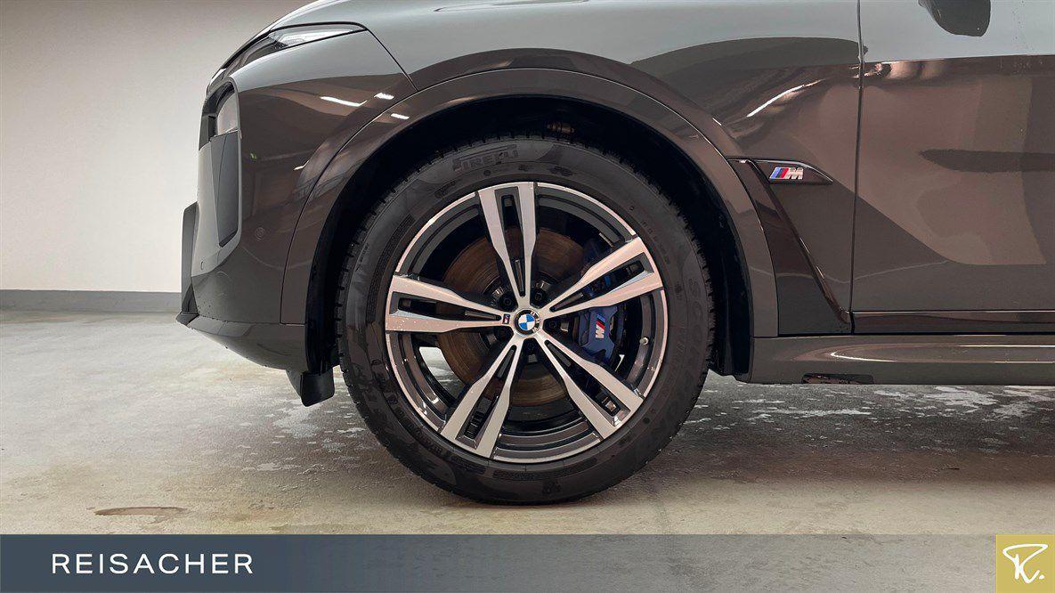 BMW X7 M60i xDrive
