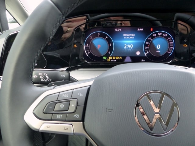 Volkswagen Golf 2.0 TDI DSG Variant