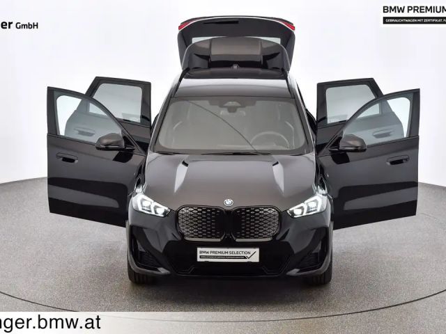 BMW iX1 xDrive30