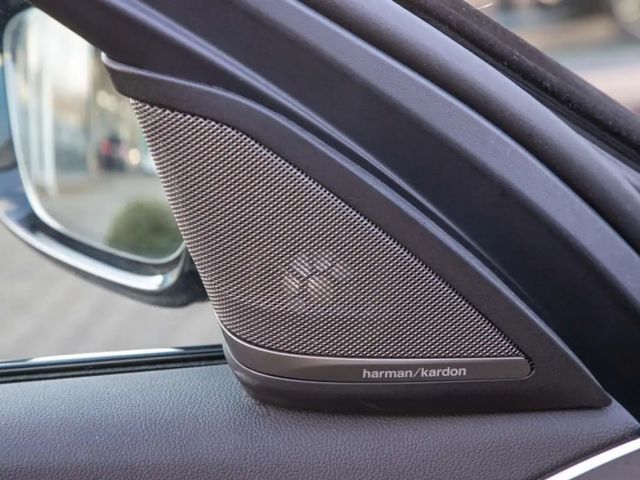 BMW 545 545e M-Sport Sedan xDrive