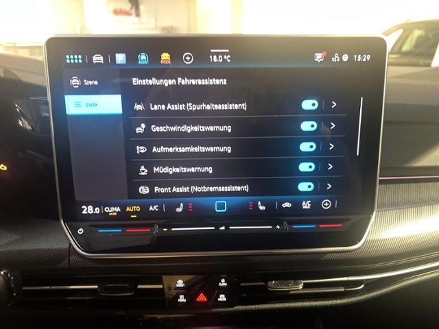 Volkswagen Golf 1.5 eTSI DSG Golf VIII