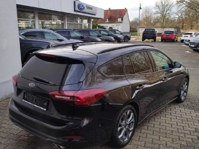 Ford Focus ST Line Wagon