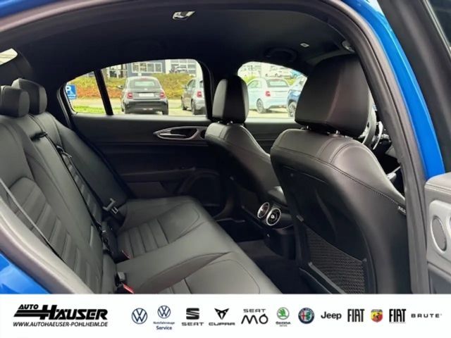 Alfa Romeo Giulia Q4 Turbo Veloce