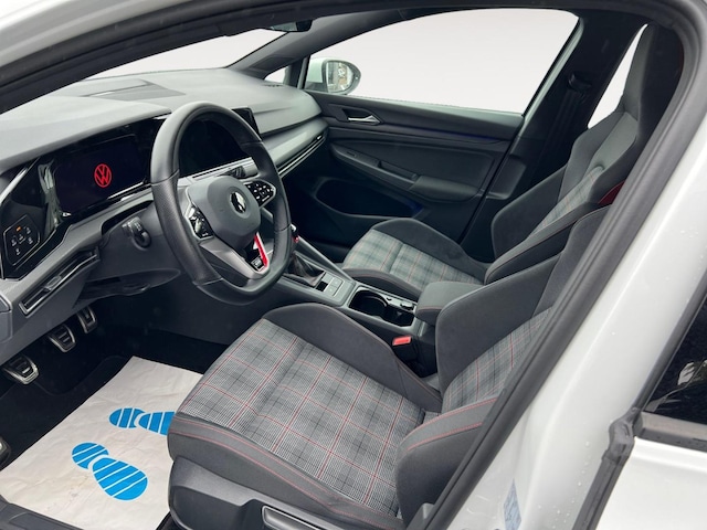 Volkswagen Golf 2.0 TSI Golf VIII